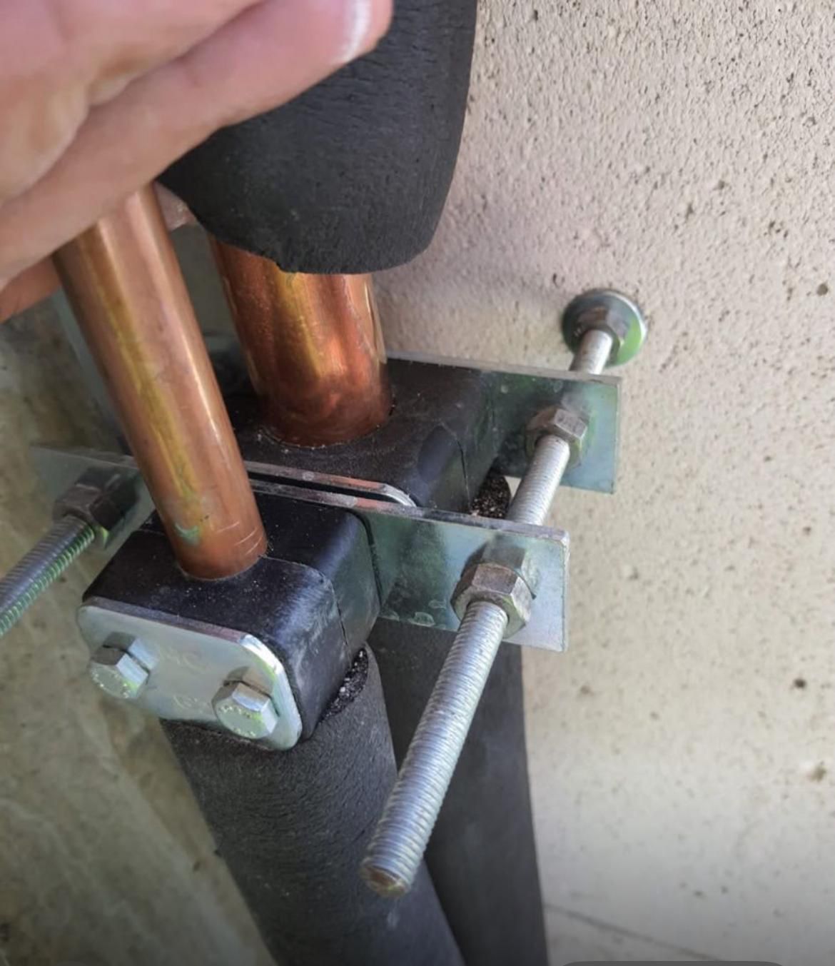 Sabitle Klima şaft kelepçesi